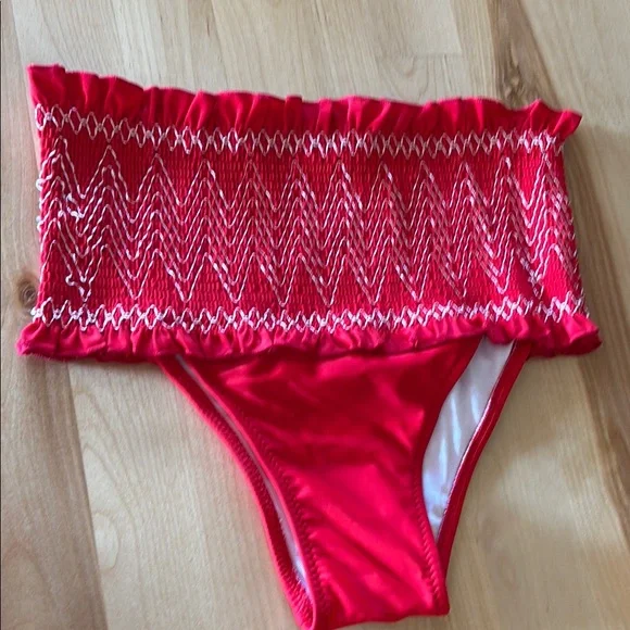 Cider Vibrant Red Ruffle Bikini Set - Picture 5 of 7